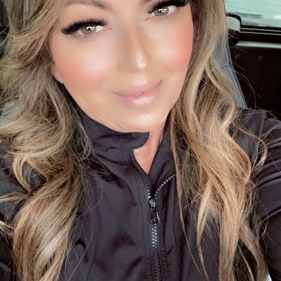 Meet your Posher, Posh - Picture 7 of 9